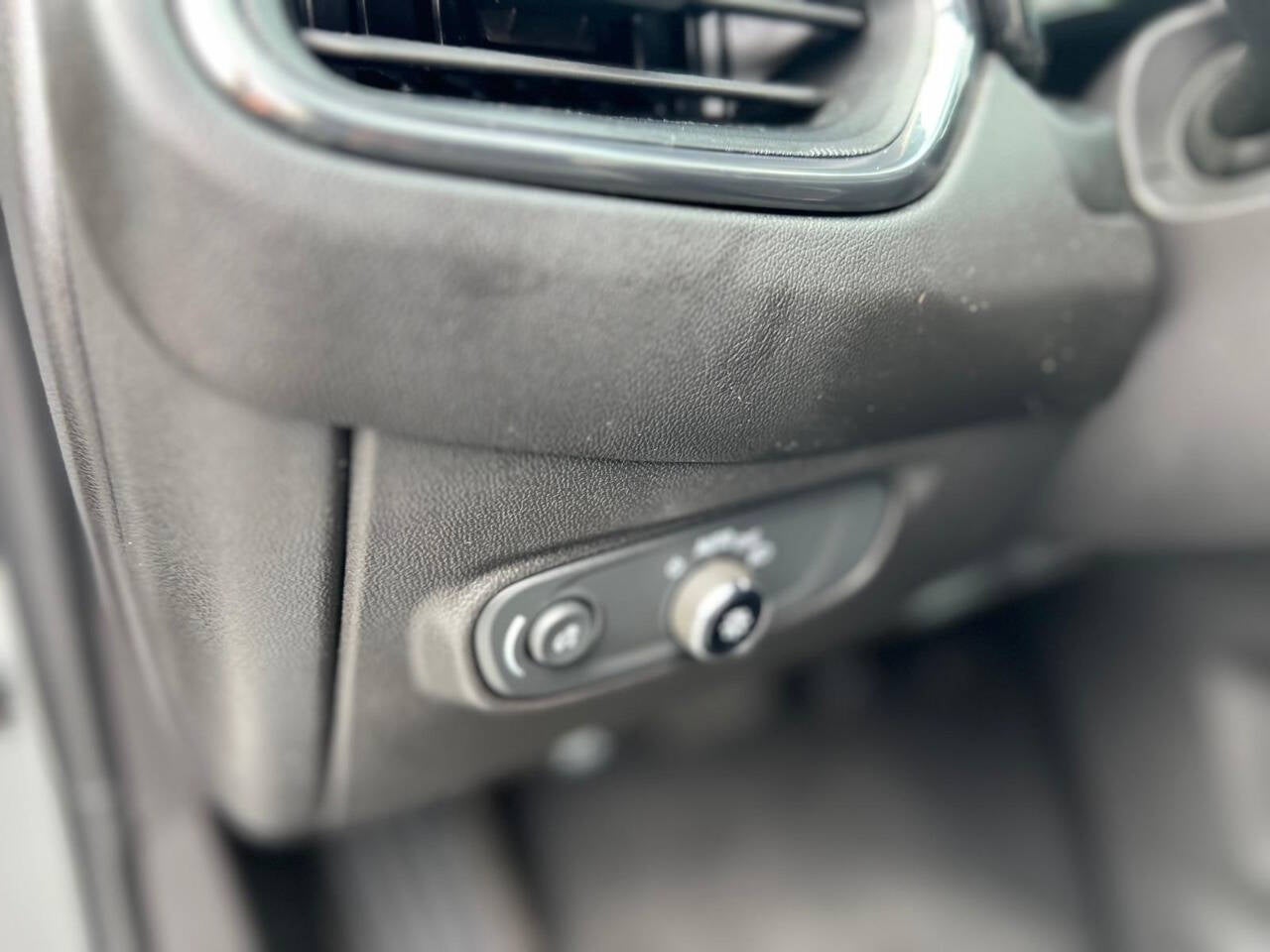 2023 Chevrolet Equinox RS 4dr SUV