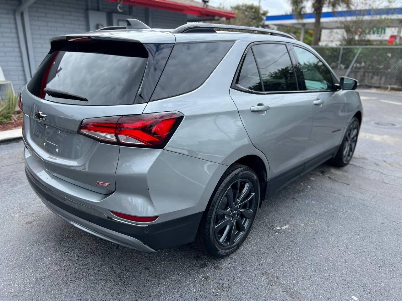 2023 Chevrolet Equinox RS 4dr SUV