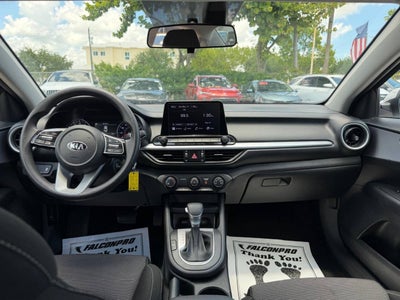 2024 Kia Forte LX 4dr Sedan