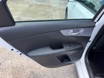 2024 Kia Forte LX 4dr Sedan