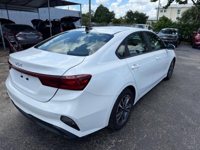 2024 Kia Forte LX 4dr Sedan