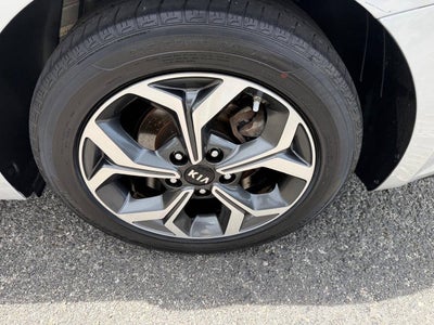 2021 Kia Forte LXS 4dr Sedan