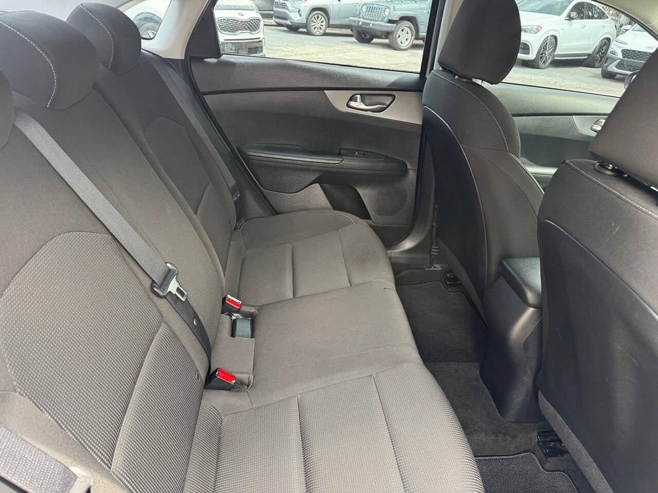 2021 Kia Forte LXS 4dr Sedan