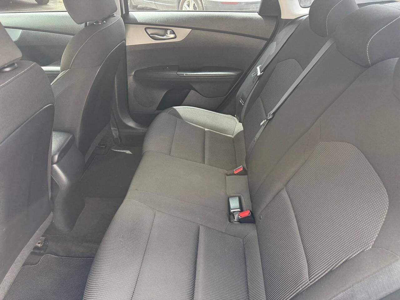 2021 Kia Forte LXS 4dr Sedan