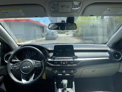 2022 Kia Forte LXS 4dr Sedan