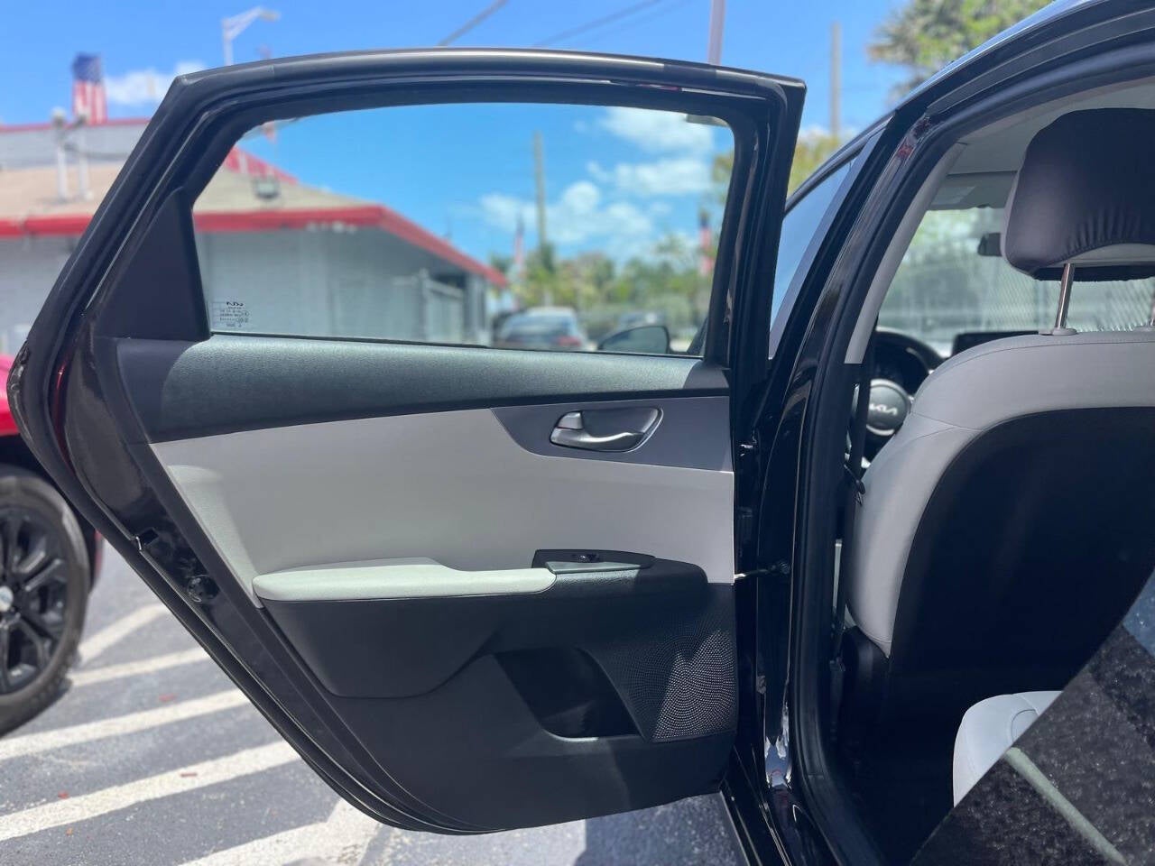 2022 Kia Forte LXS 4dr Sedan