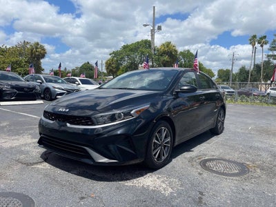 2022 Kia Forte LXS 4dr Sedan