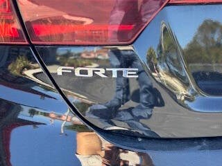 2021 Kia Forte LXS 4dr Sedan