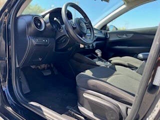 2021 Kia Forte LXS 4dr Sedan