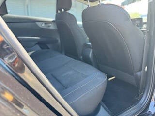 2021 Kia Forte LXS 4dr Sedan