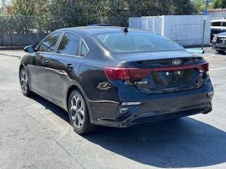 2021 Kia Forte LXS 4dr Sedan