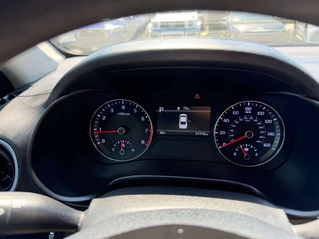 2023 Kia Forte LX 4dr Sedan