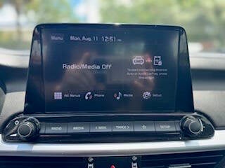 2022 Kia Forte LXS 4dr Sedan