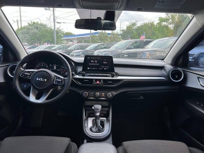 2024 Kia Forte LXS 4dr Sedan