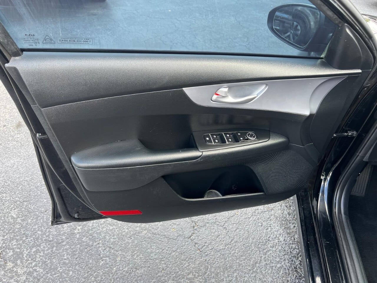 2024 Kia Forte LXS 4dr Sedan