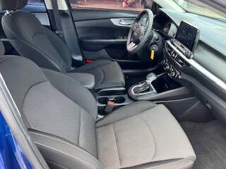 2023 Kia Forte LXS 4dr Sedan