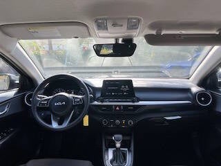 2023 Kia Forte LXS 4dr Sedan