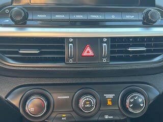 2023 Kia Forte LXS 4dr Sedan