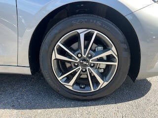 2023 Kia Forte LXS 4dr Sedan