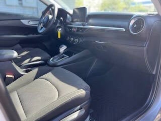 2023 Kia Forte LXS 4dr Sedan