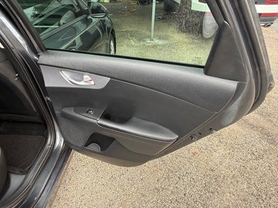 2024 Kia Forte LX 4dr Sedan
