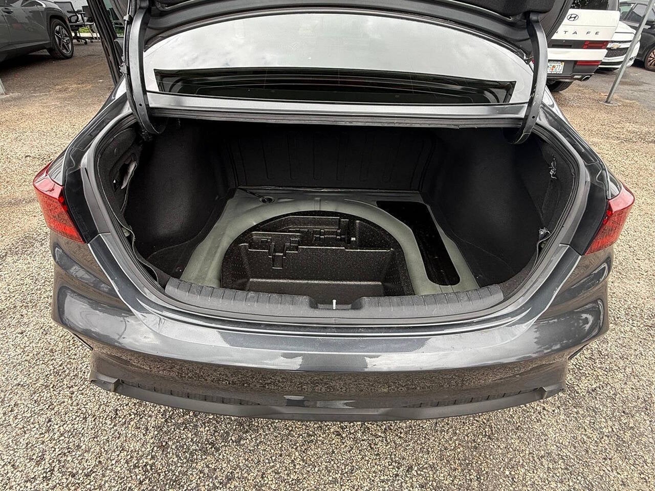 2024 Kia Forte LX 4dr Sedan