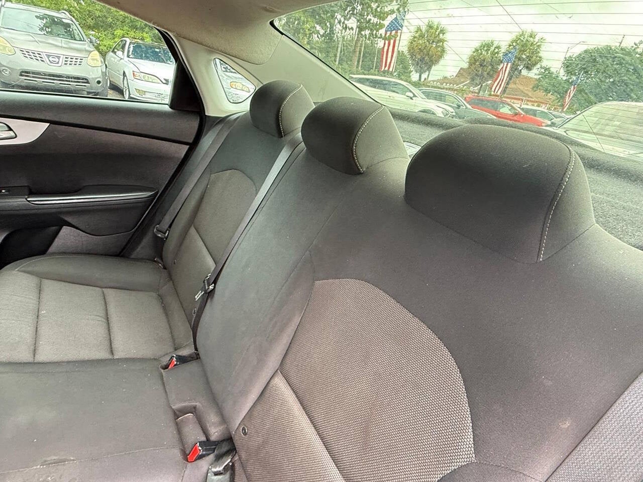 2024 Kia Forte LX 4dr Sedan