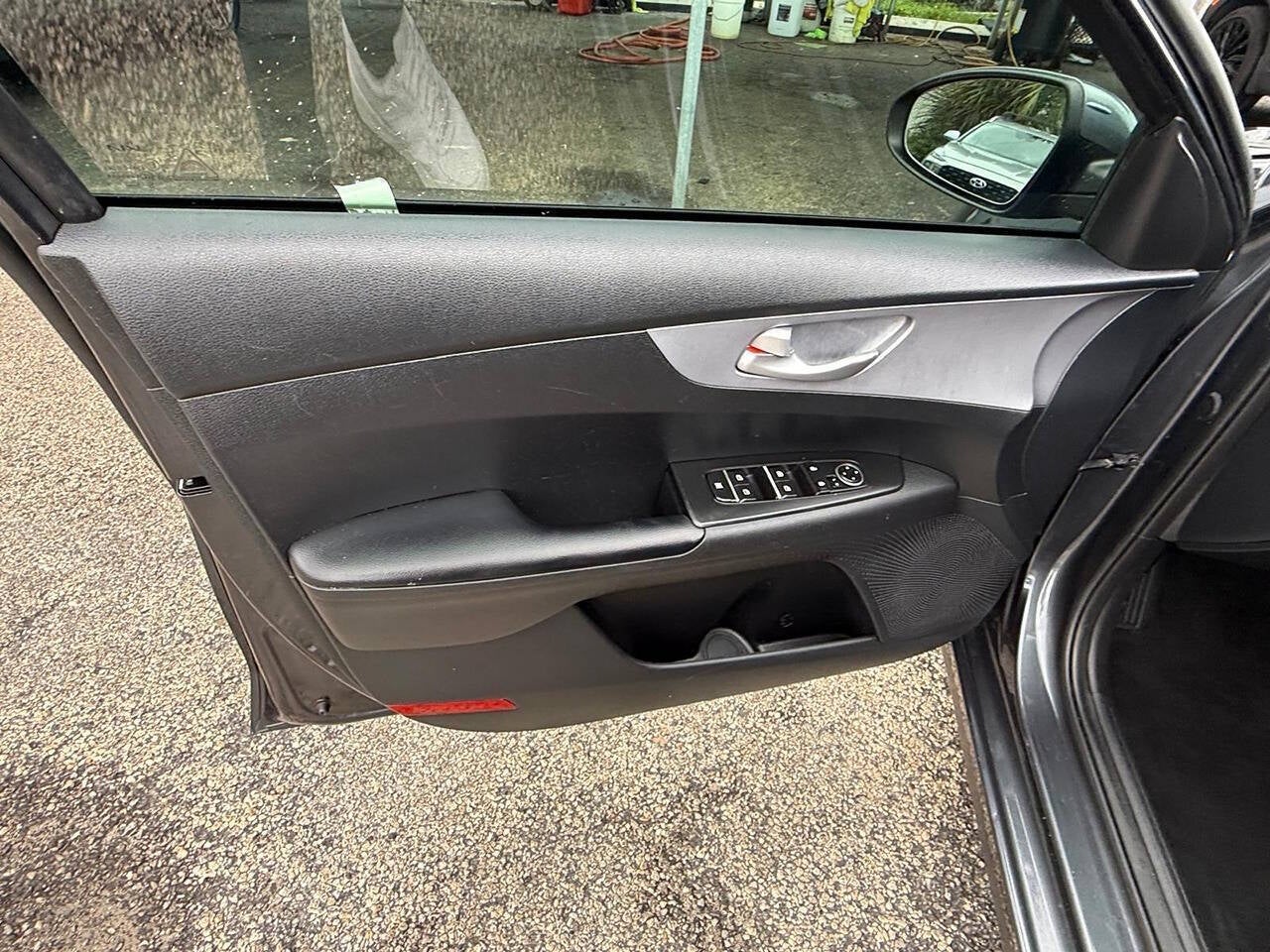 2024 Kia Forte LX 4dr Sedan