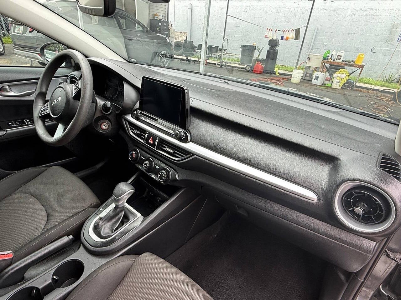 2024 Kia Forte LX 4dr Sedan