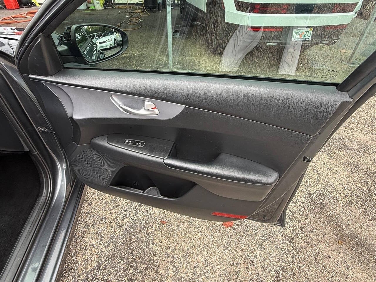 2024 Kia Forte LX 4dr Sedan