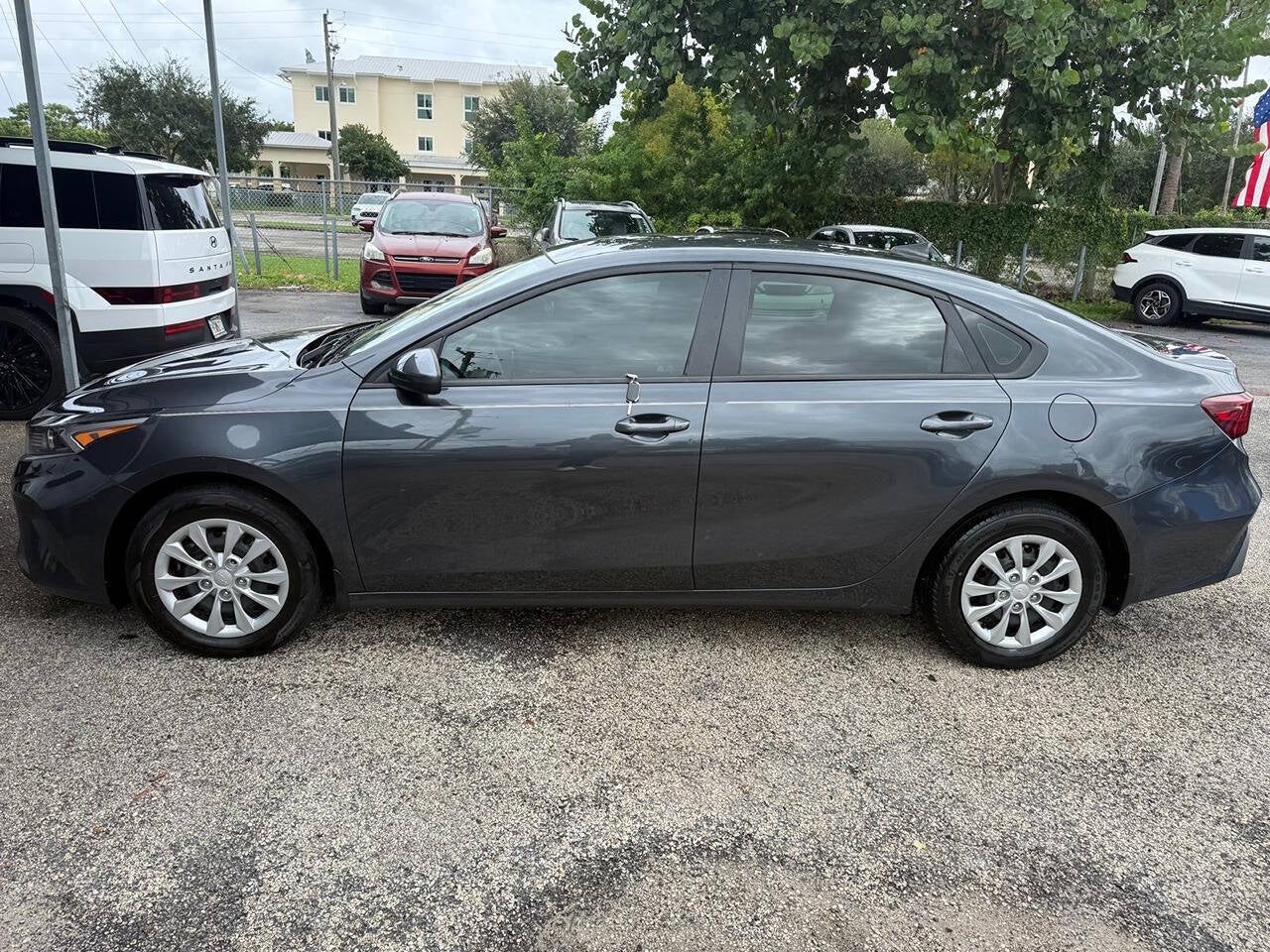 2024 Kia Forte LX 4dr Sedan