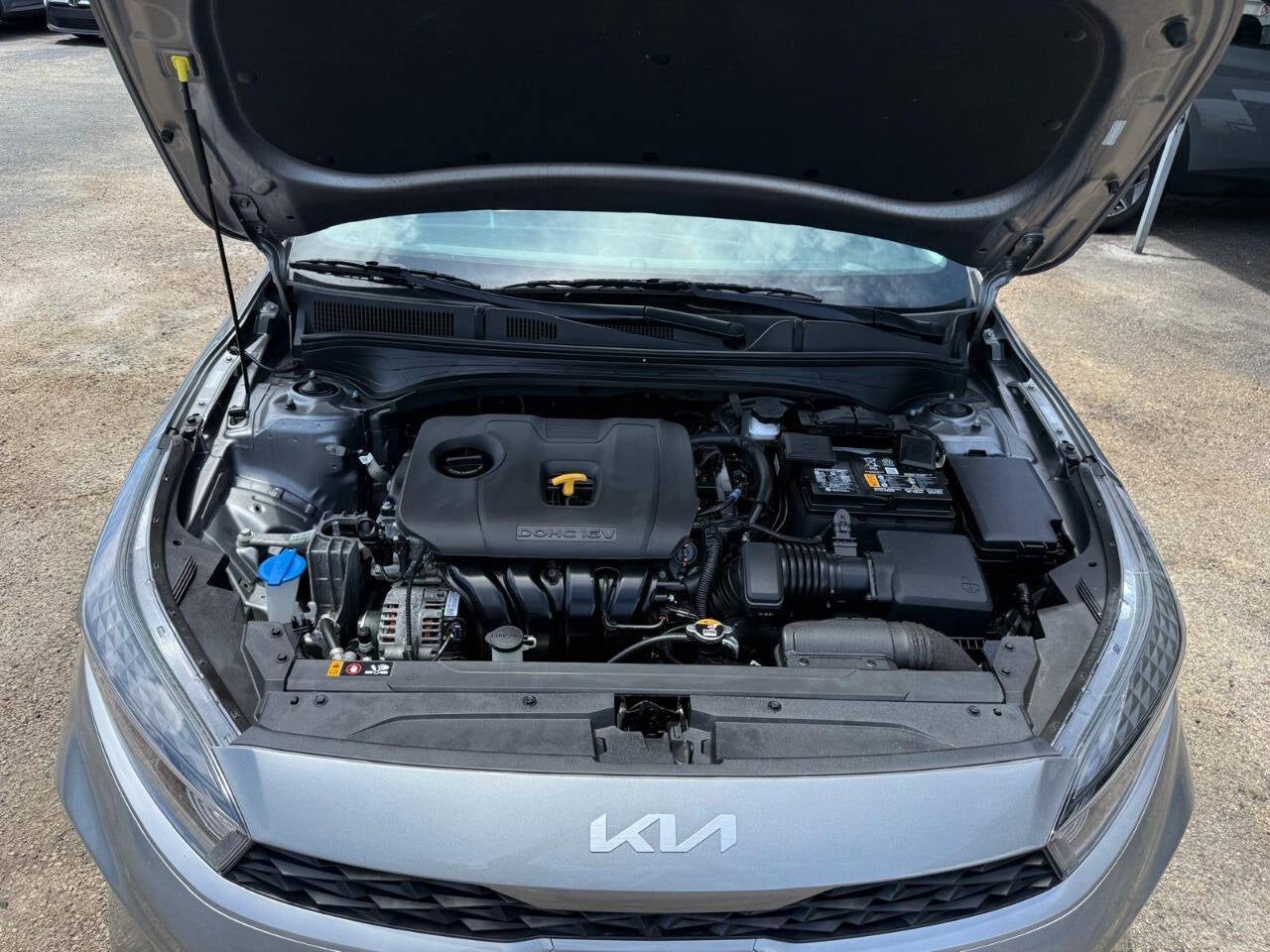 2024 Kia Forte LXS 4dr Sedan