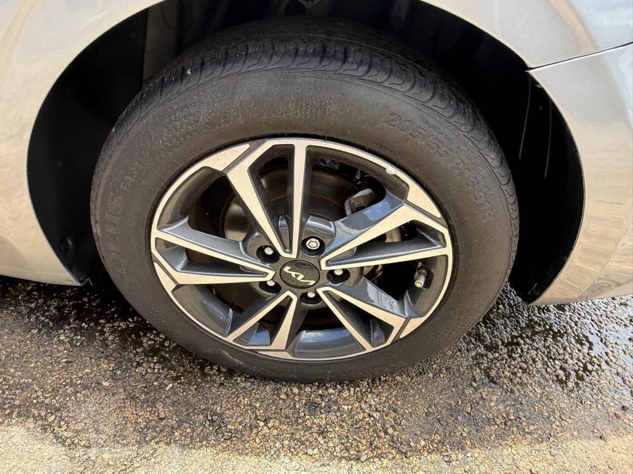 2024 Kia Forte LXS 4dr Sedan