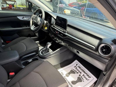 2024 Kia Forte LXS 4dr Sedan