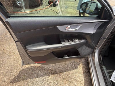 2024 Kia Forte LXS 4dr Sedan