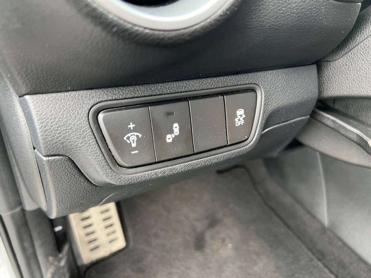 2023 Kia Forte GT 4dr Sedan DCT