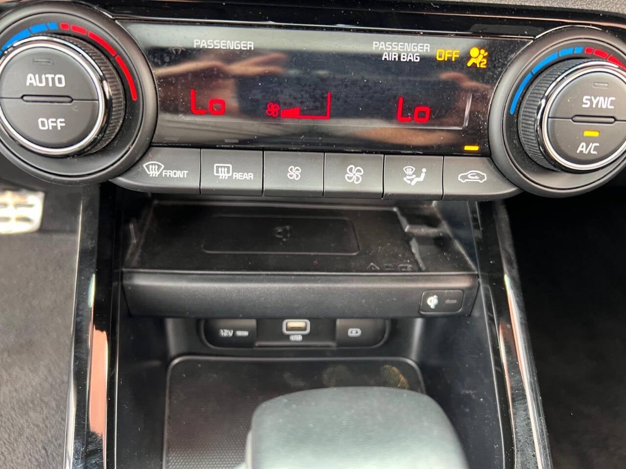 2023 Kia Forte GT 4dr Sedan DCT