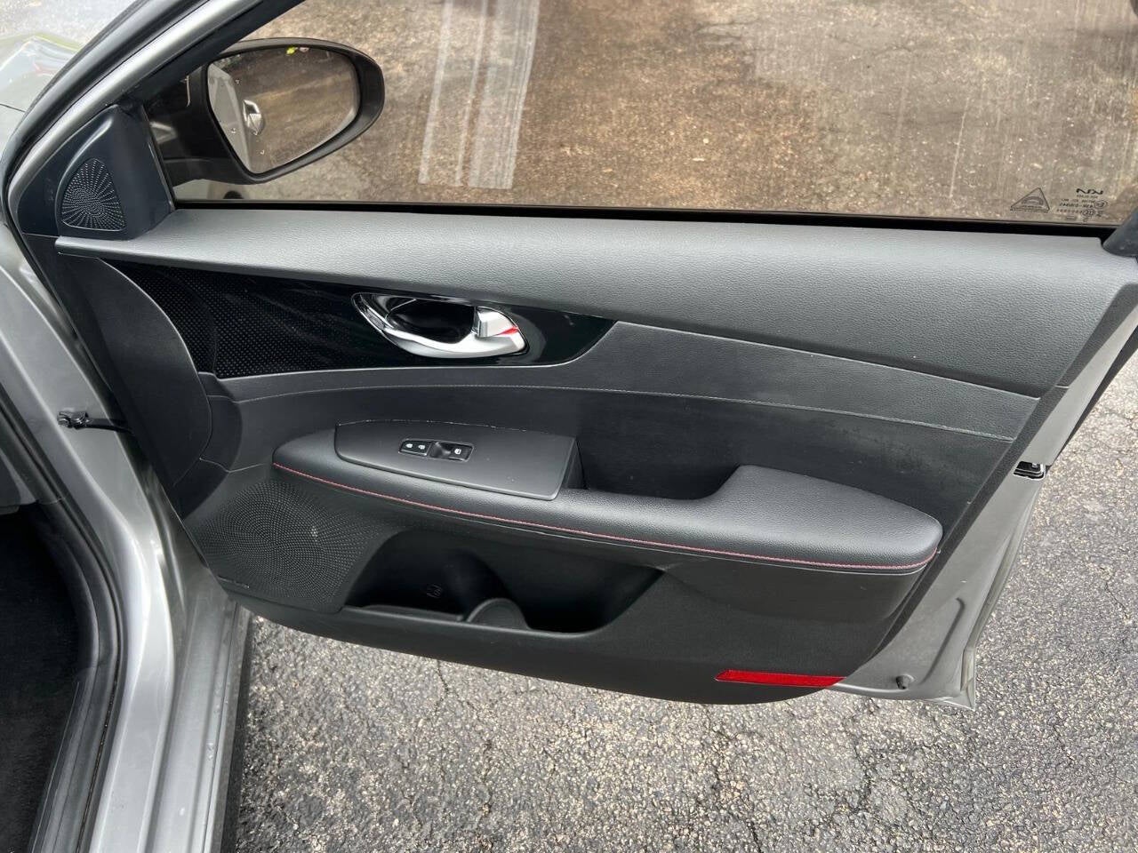 2023 Kia Forte GT 4dr Sedan DCT