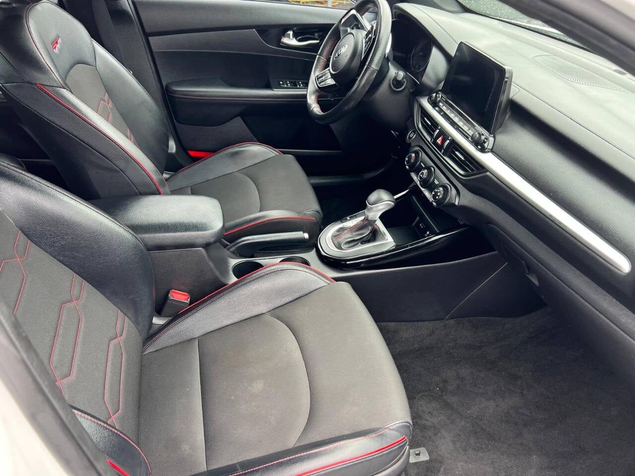 2021 Kia Forte GT 4dr Sedan DCT