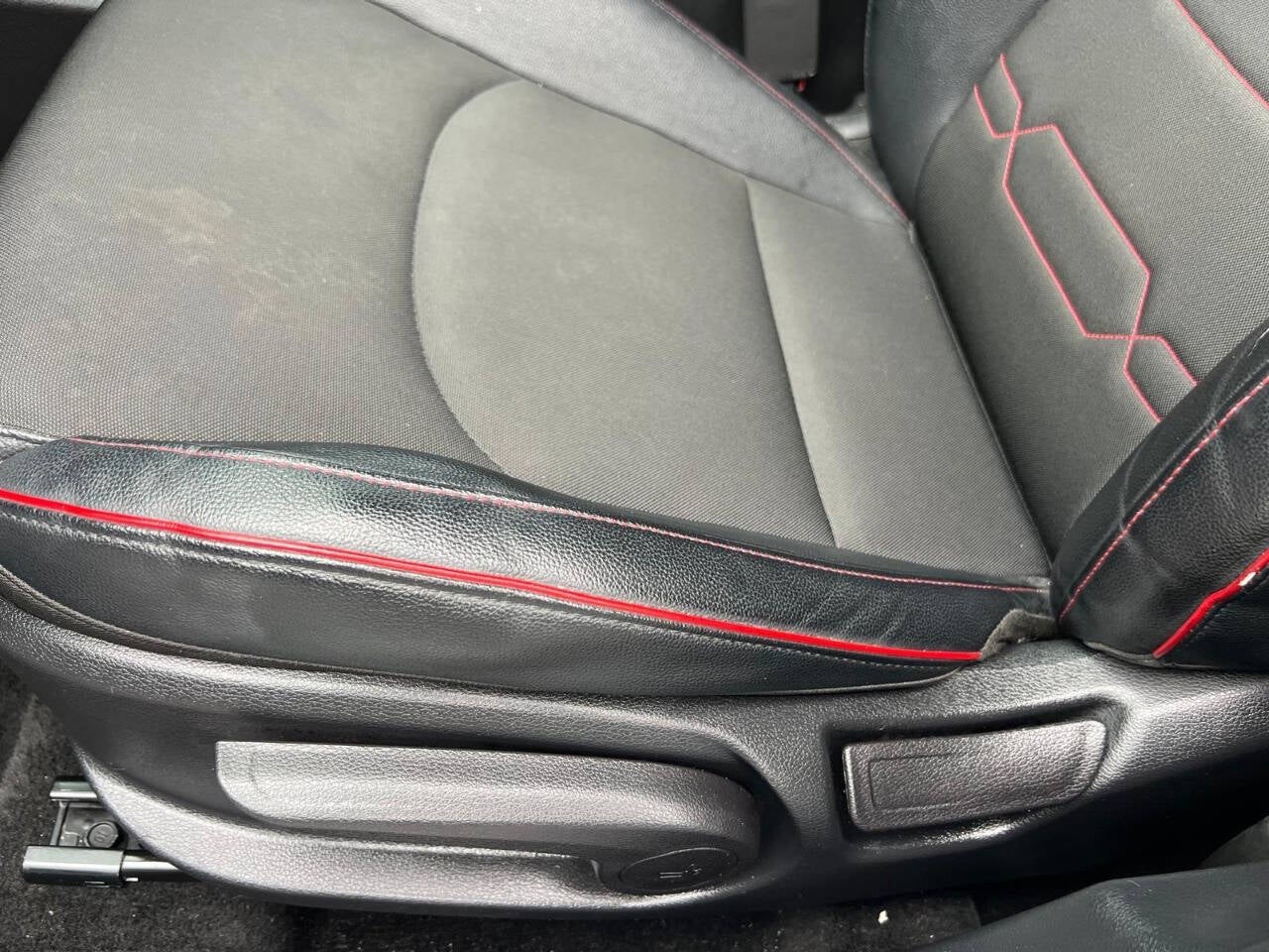 2021 Kia Forte GT 4dr Sedan DCT