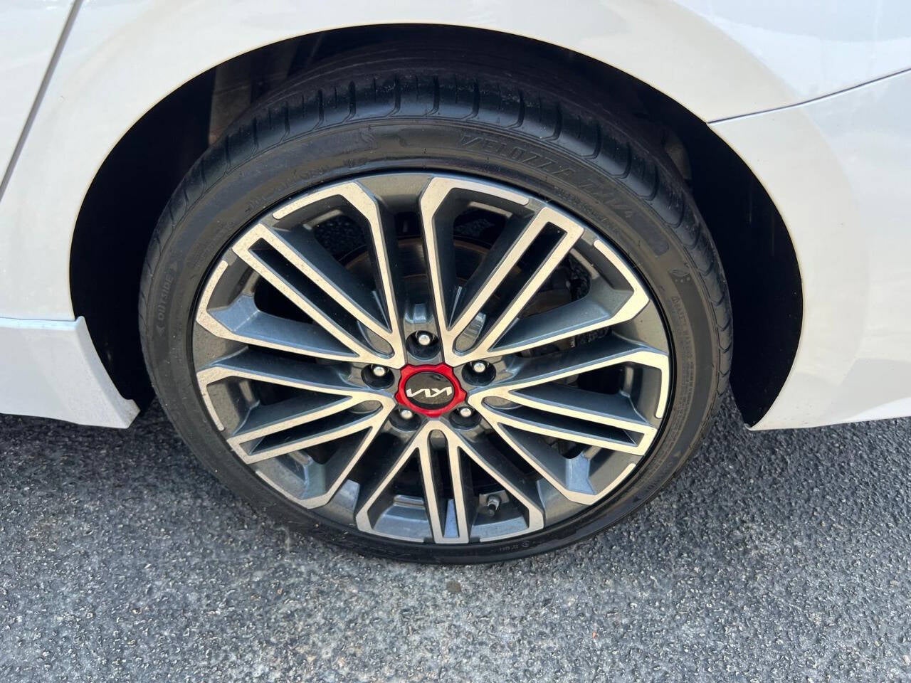 2023 Kia Forte GT 4dr Sedan DCT