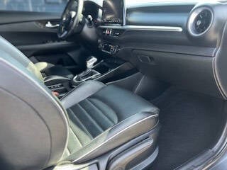 2023 Kia Forte GT Line 4dr Sedan