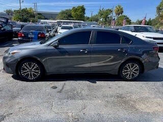 2023 Kia Forte GT Line 4dr Sedan
