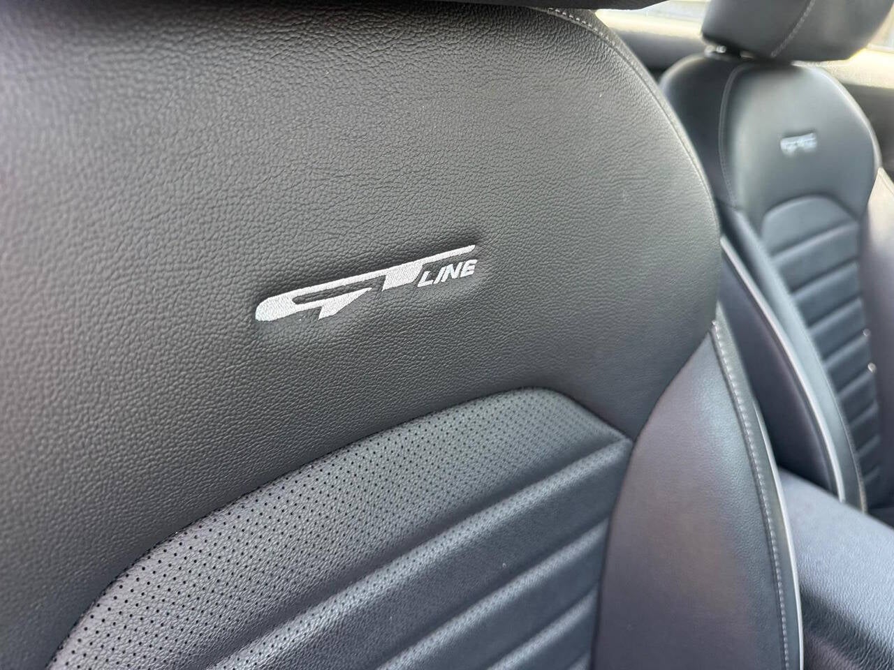 2023 Kia Forte GT Line 4dr Sedan