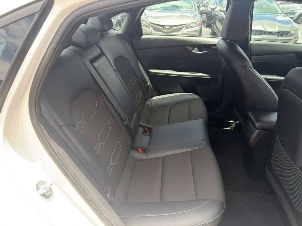 2023 Kia Forte GT Line 4dr Sedan