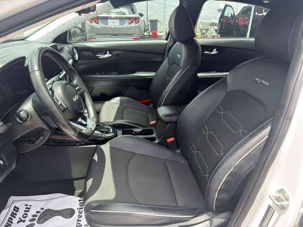 2023 Kia Forte GT Line 4dr Sedan