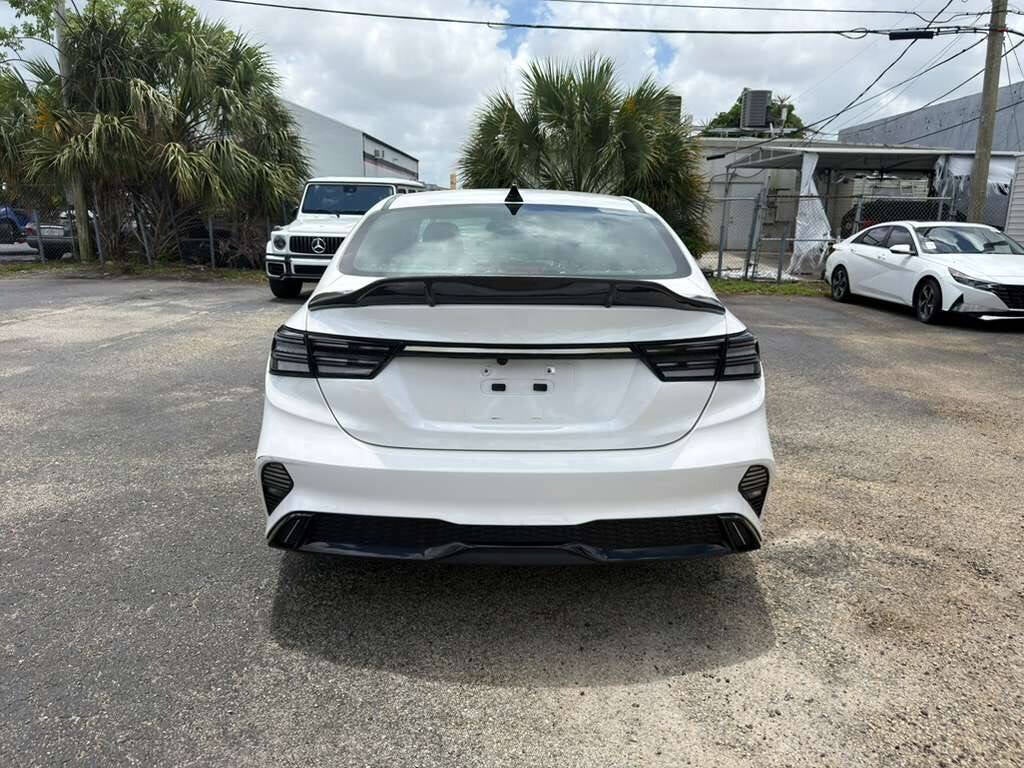 2023 Kia Forte GT Line 4dr Sedan
