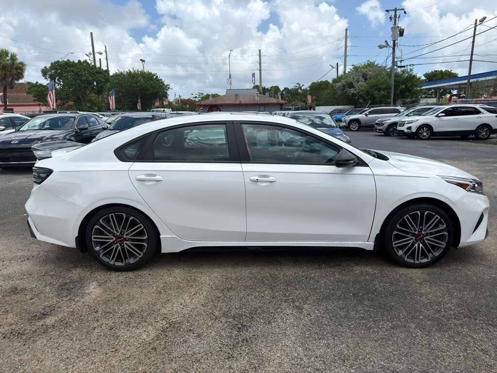 2023 Kia Forte GT Line 4dr Sedan
