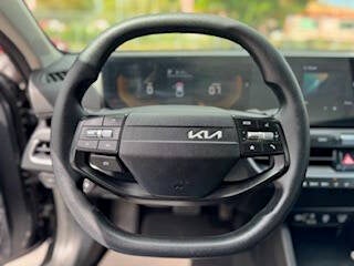2025 Kia K4 LXS 4dr Sedan