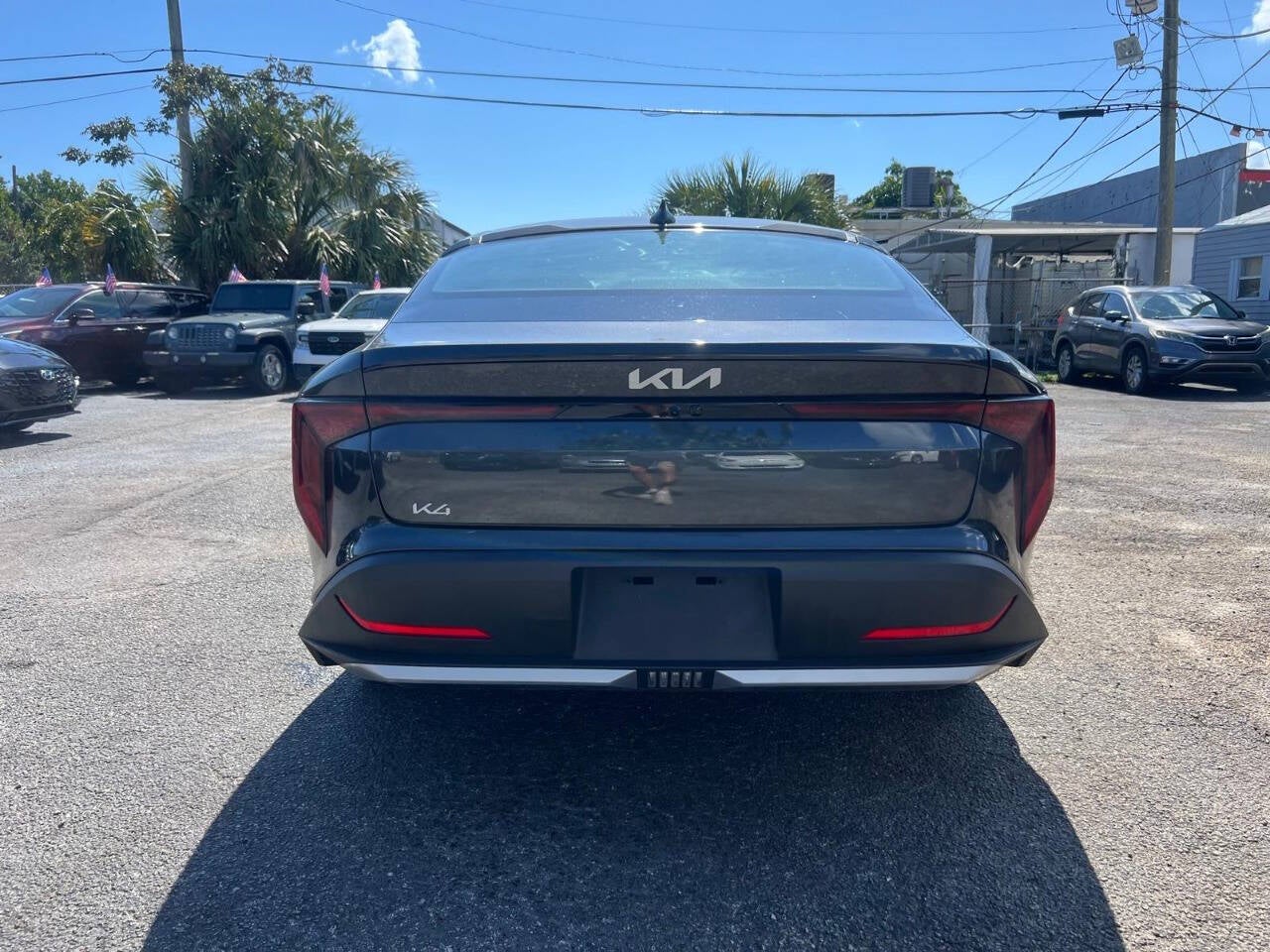 2025 Kia K4 LXS 4dr Sedan